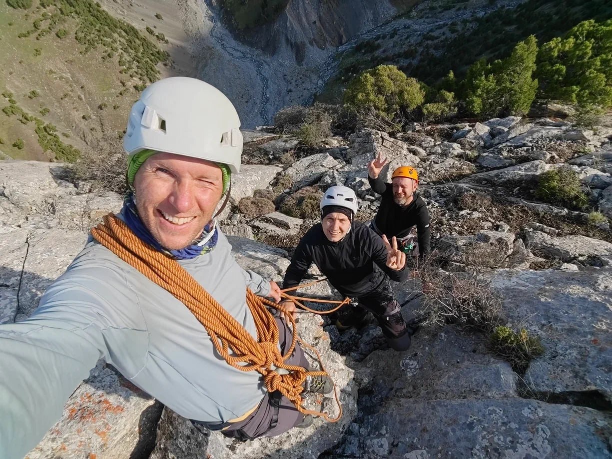 Do you need a guide in the mountains? An instructor? A conductor? - My, Mountaineering, The mountains, Longpost
