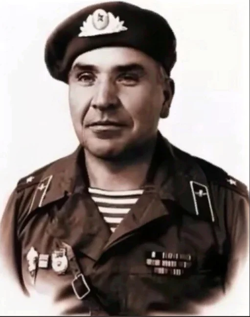 How Vasily Margelov's son and a former construction battalion soldier parachuted inside a BMD for the first time, and what space technology has to do with it. - Airborne forces, Landing, Vasily Margelov, Longpost, Telegram (link), Yandex Zen (link), MAX messenger (link)
