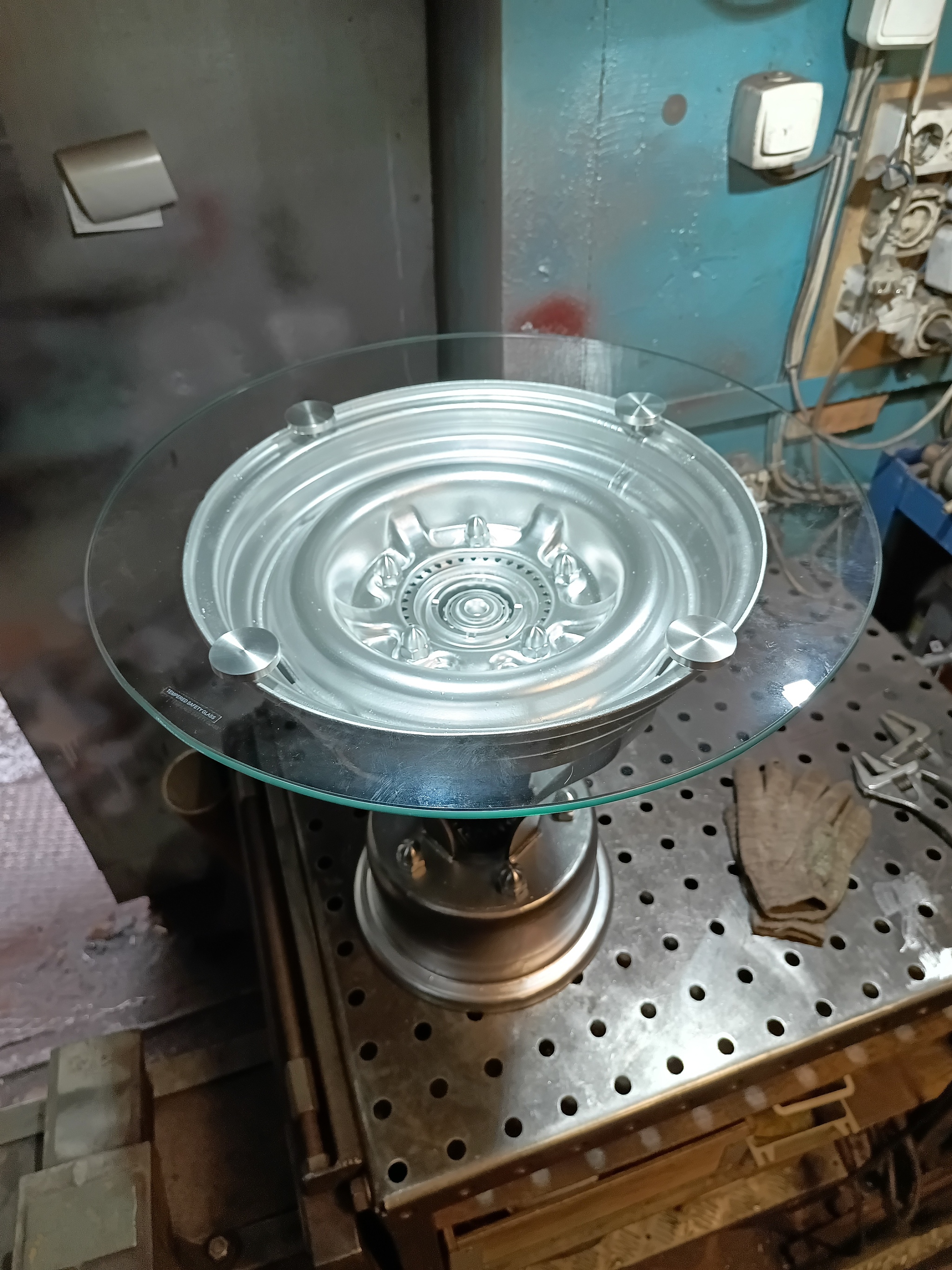 Coffee table made from rusty CDs - Series Crafts, My, Metal products, With your own hands, Needlework, Crafts, Manufacturing, Welding, Table, Coffee table, Discs, Longpost