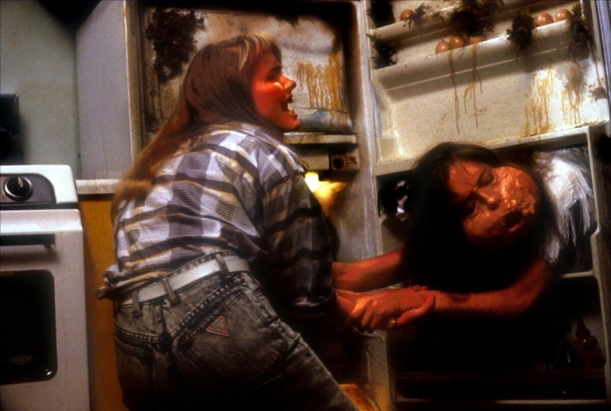 A Nightmare on Elm Street: The Dream Child (1989) - Series Honest reviews, My, I advise you to look, Movies, Hollywood, Classic, Pros and cons, Review, Negative, Movies of the 80s, 80-е, Horror, Horror, Slasher, A Nightmare on Elm Street, Freddy Krueger, Video, Youtube, Longpost