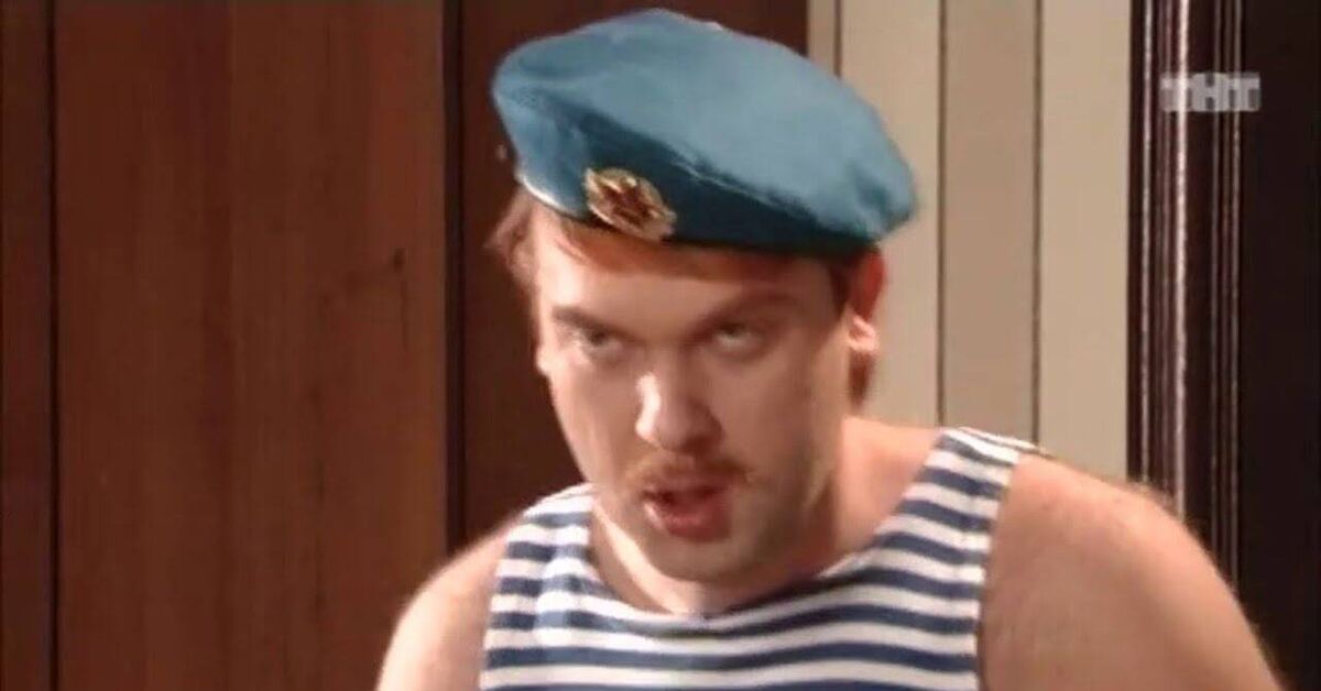 The blue splashed out... - Vertical video, Humor, Short videos, Airborne forces, Video, Youtube