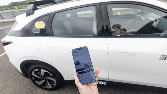 2000 китайских роботакси заезжают в Европу через Uber — туда, куда Tesla так и не смогла заехать