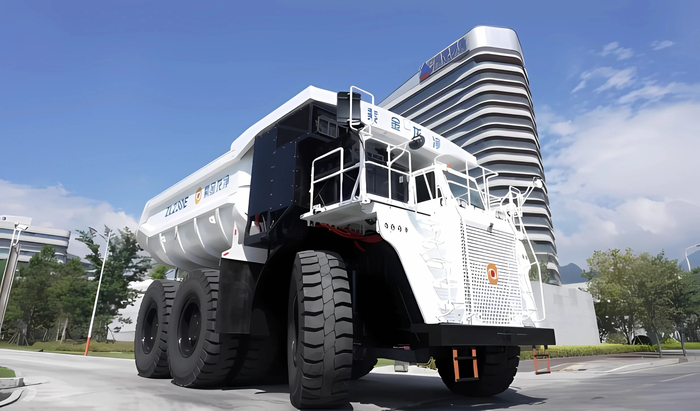 ��������� �������� Zijin Longking ��������� ����� ��������� �������� ZL230E, ��������������� ��� �������������� ����������� ������ �� ������� �������� ��������.