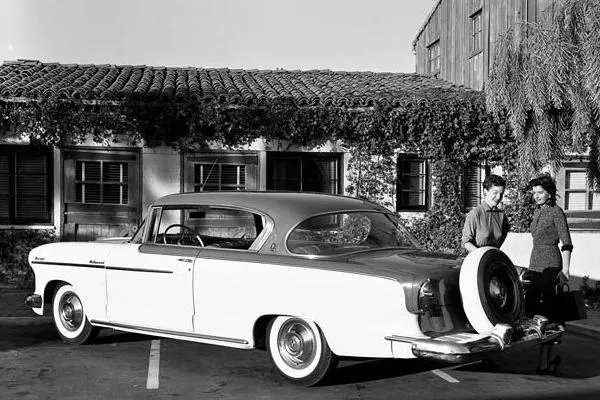 Hudson Hornet Hollywood 1955 ����