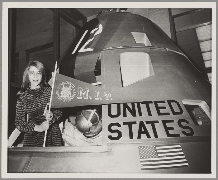 �������� � "�������", <a href="https://mitmuseum.mit.edu/collections/person/hamilton-margaret-heafield-9507" target="_blank" rel="nofollow noopener">�������� �����������</a>