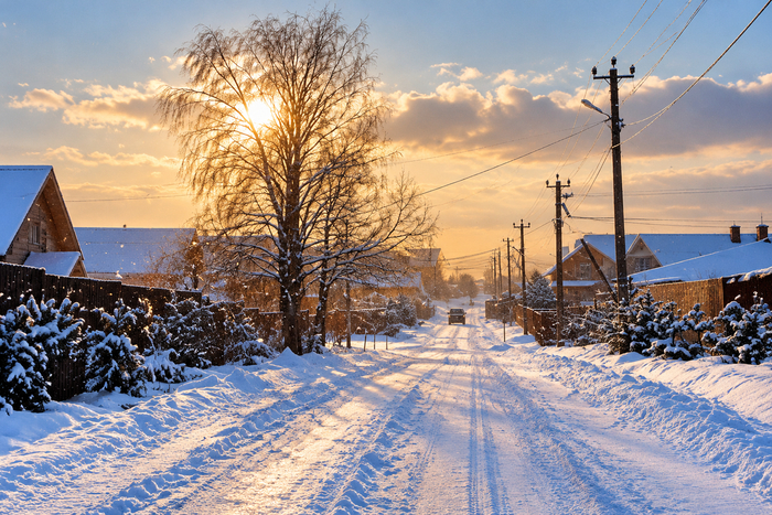 Sun, winter, home