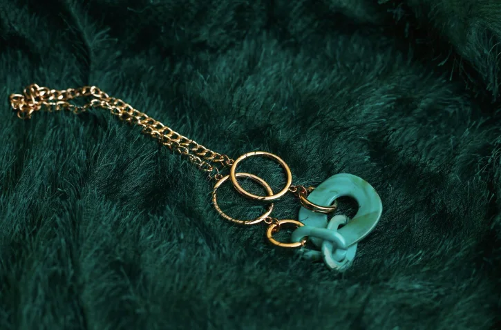 Как выбрать парные украшения и не ошибиться